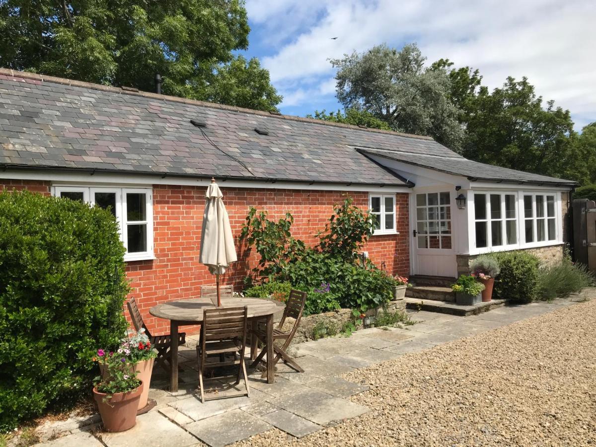 Norburton Hall Cottages 브리드포트 외부 사진
